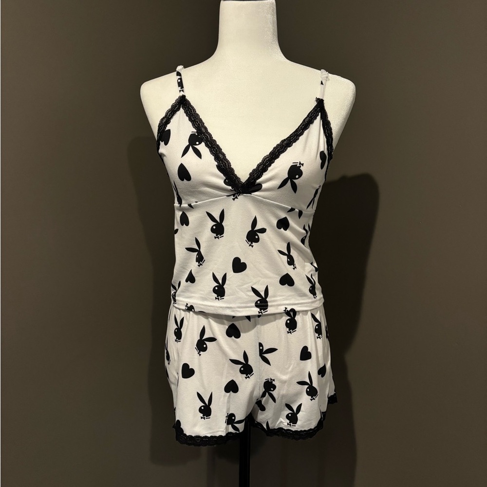 Playboy White and Black Valentines Set